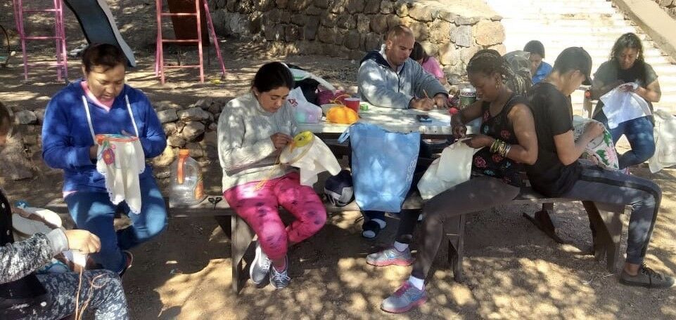 Artisans Beyond Borders (LE)